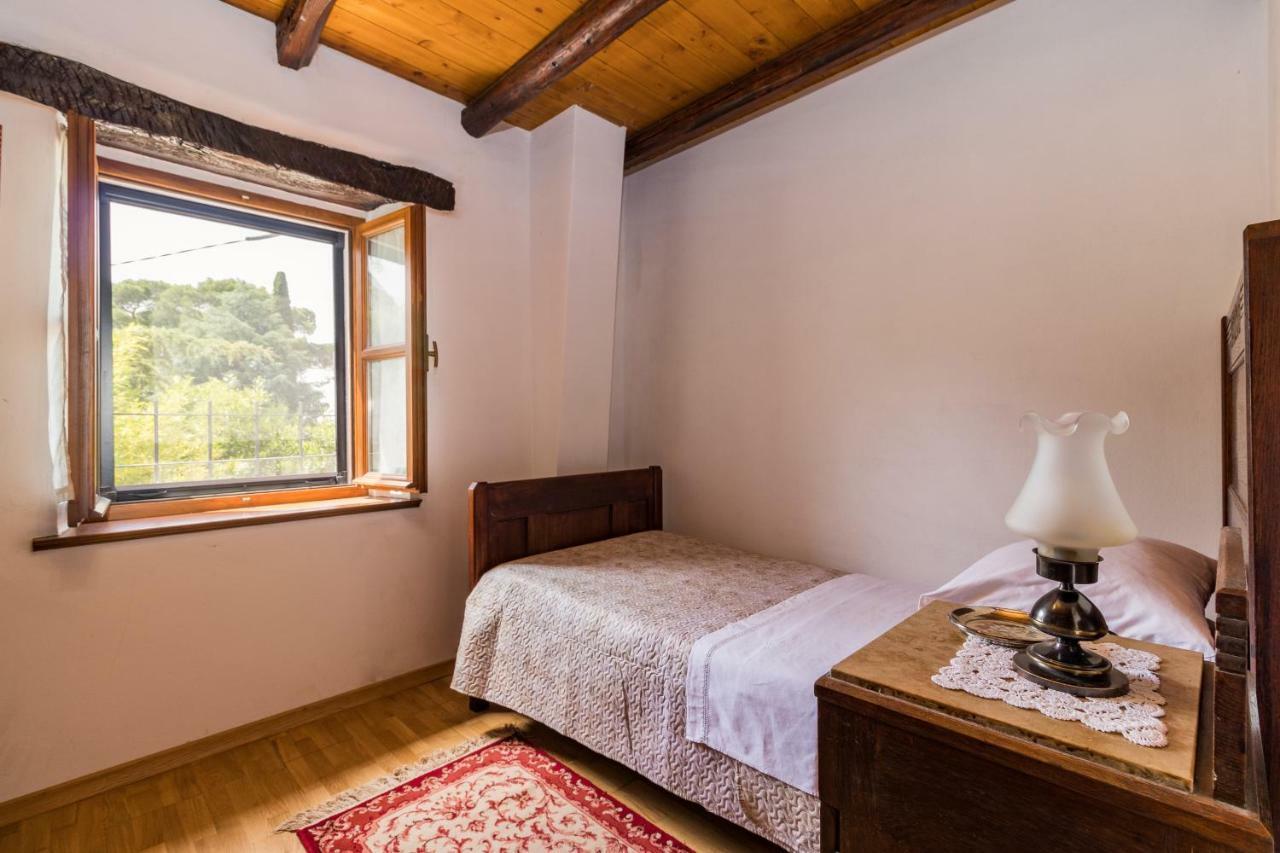 Old Istrian Home Martina โปเรช ภายนอก รูปภาพ